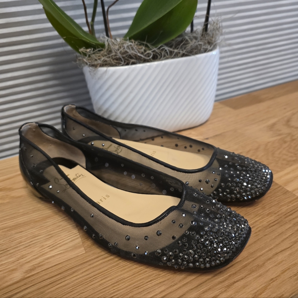 Christian LOUBOUTIN flats 37 Fits US 7 - Picture 8 of 16